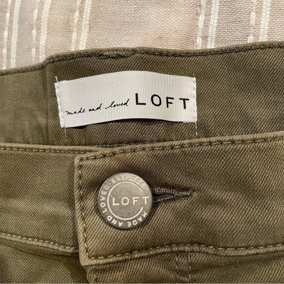 Loft Olive Green High Rise Shorts 30 - Picture 3 of 9